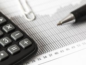 calculator and economics notes