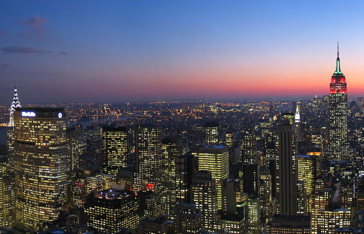 Skyline of New York City at dusk