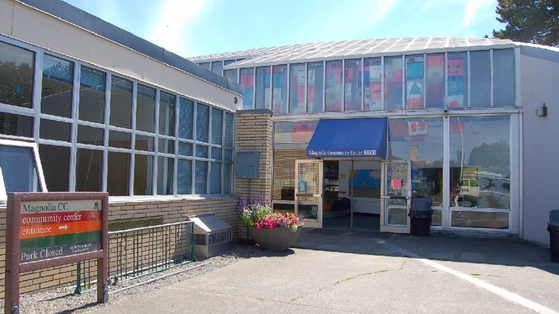 Sign outside of the Magnolia Community Center