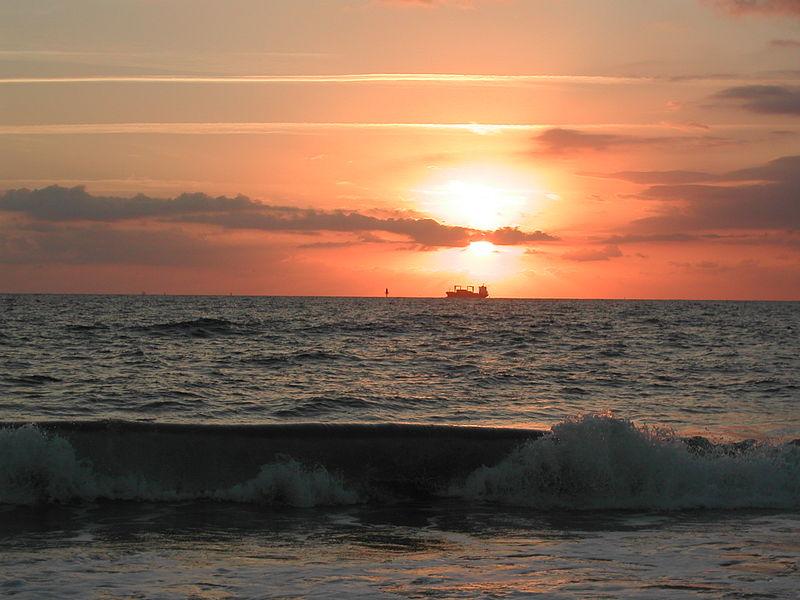Sunrise over Typee Island