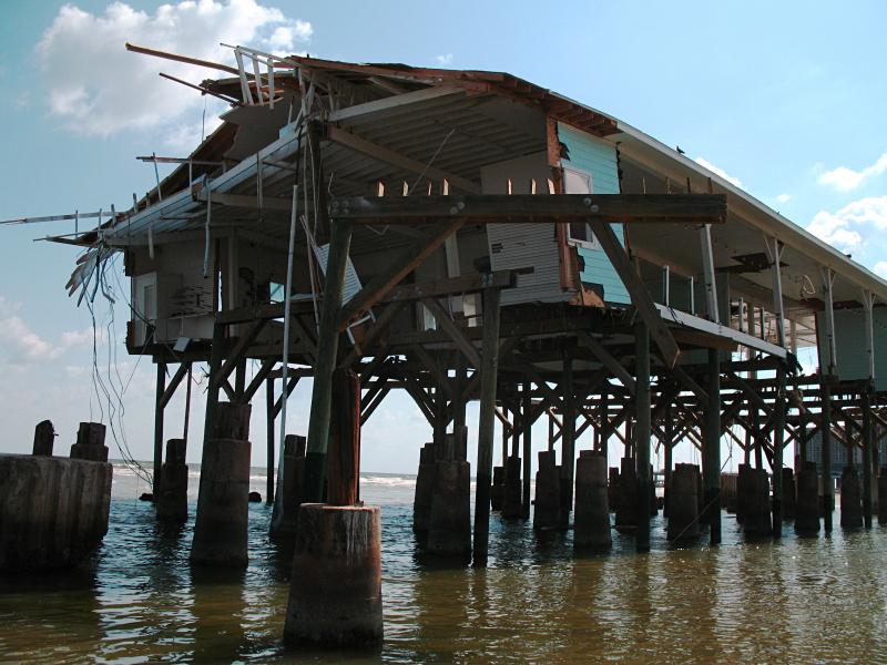 Photo of ruined building