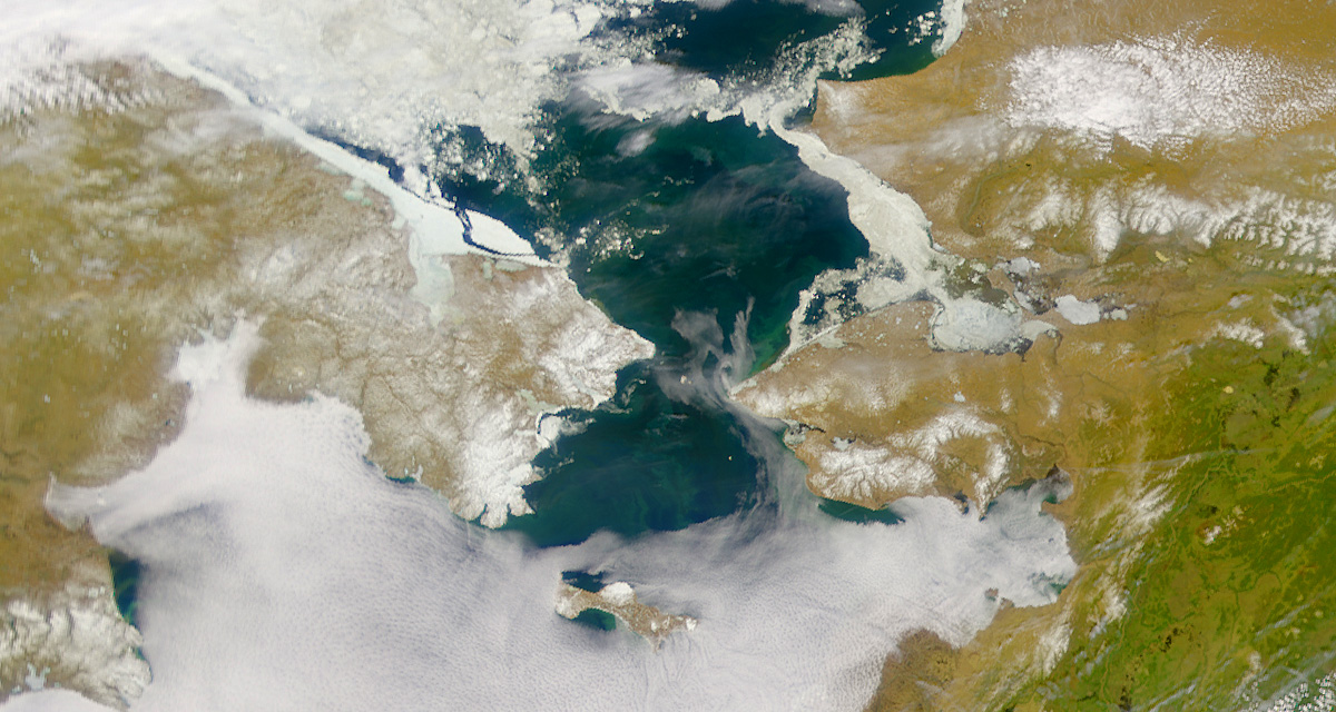 Coastal Change Analyses for Western Alaska: Interactive Map